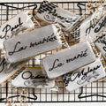 Marque-place mariage personnalisé en biscuit décoré au glaçage royal
